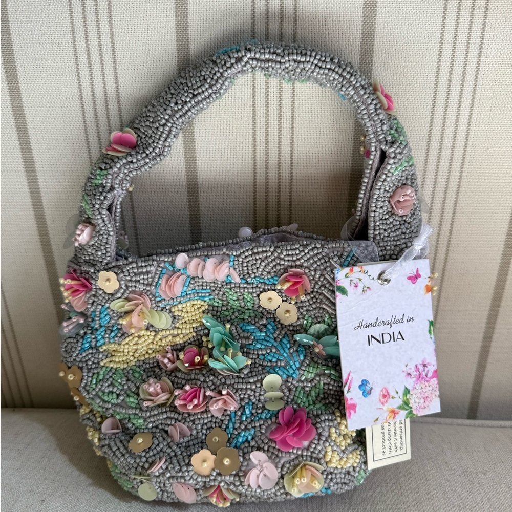 Viral Tik Tok Handcrafted Floral Beaded Bag - Multicolor
